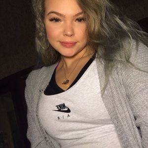 Meet your Posher, Jordyn